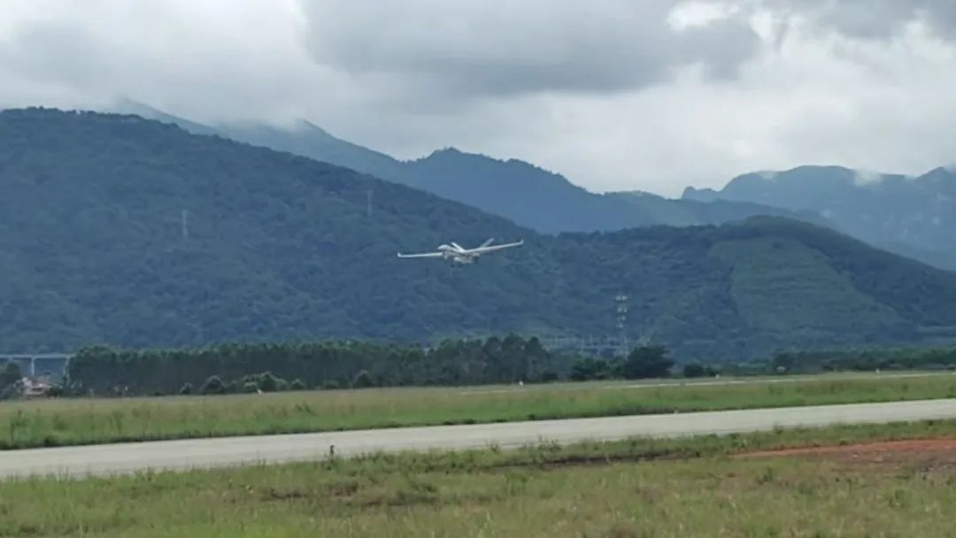 中國廣電700MHz 5G首次助力應急通信無人機實戰(zhàn)臺風